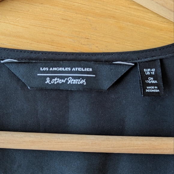 & Other Stories - Twist Front Dress - Navy - 12 - Picture 4 of 4